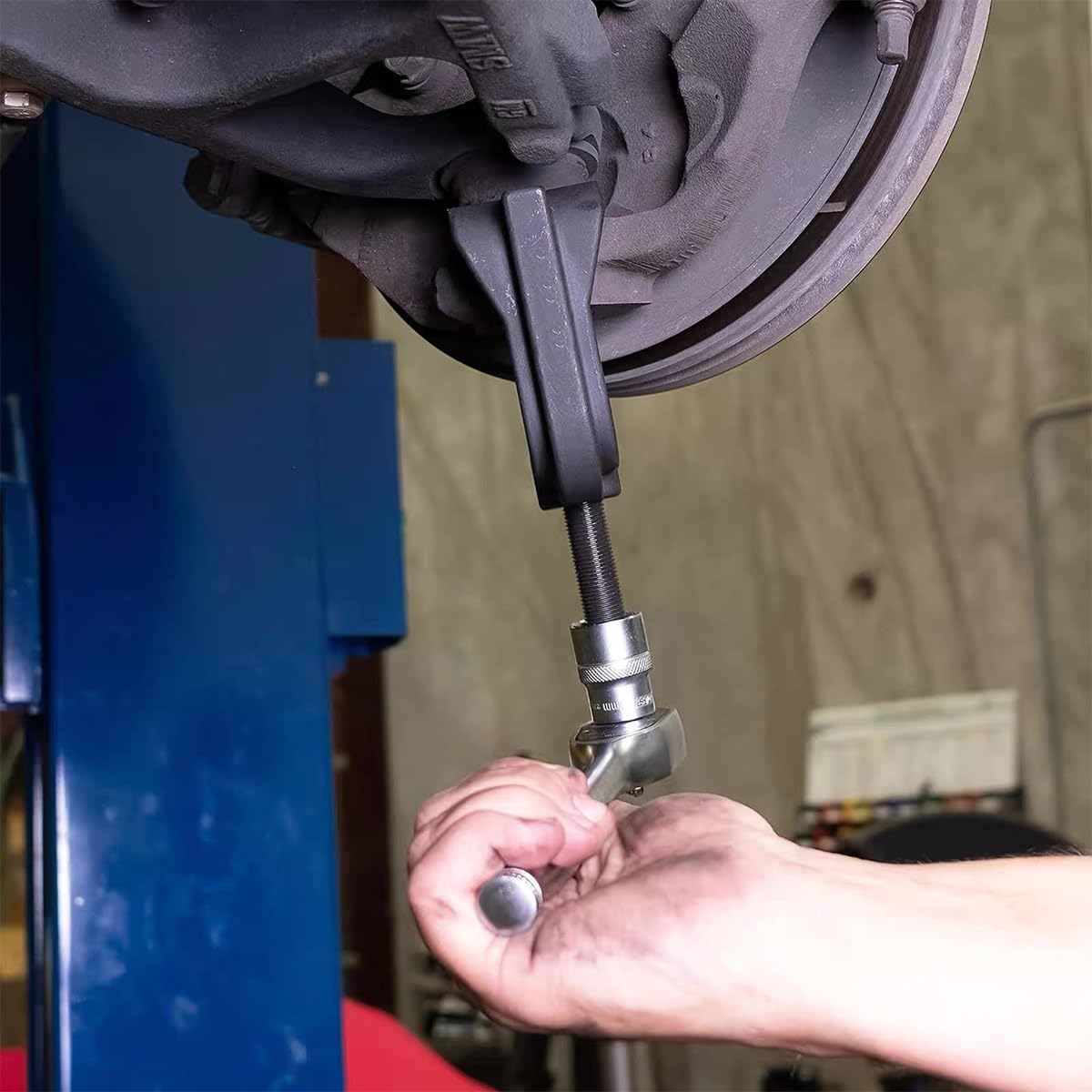 Ball Joint Separator Tool Extends Up to 2 3/8 Inches I1384
