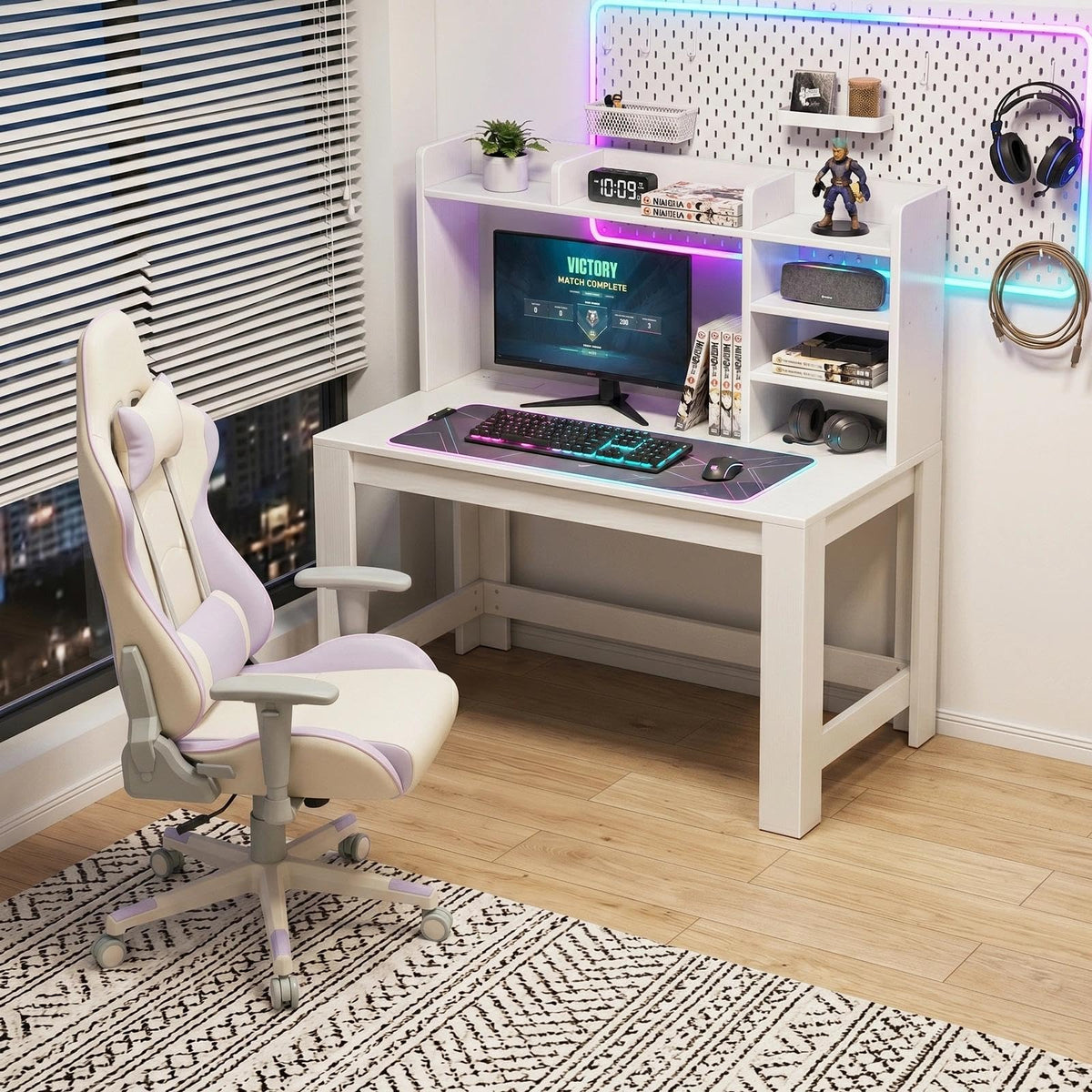 White Student Desk with Hutch and Built-in Power Outlet M550